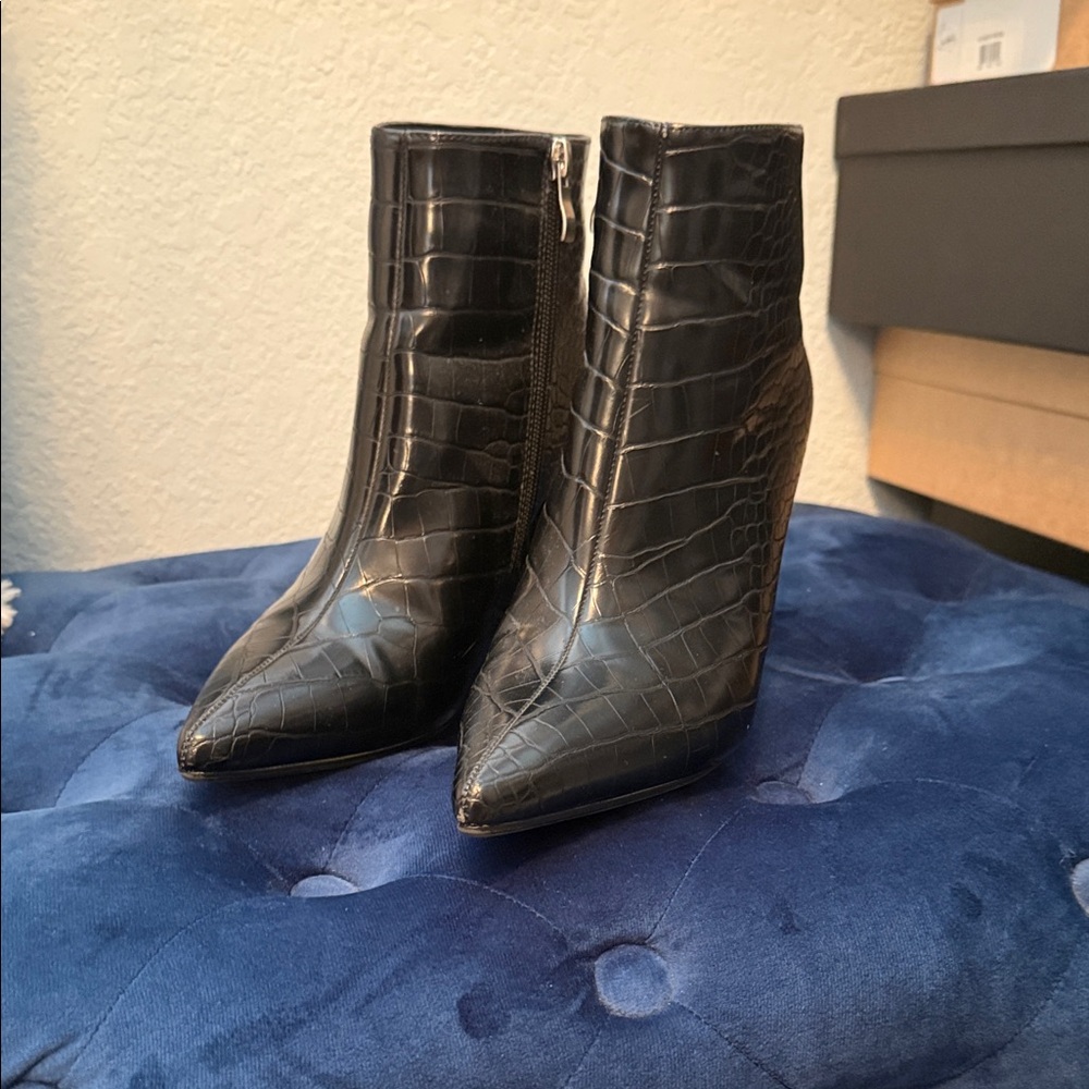 Seven Dials Black Croc-Pattern Ankle Booties
